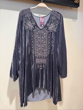 Johnny Was Charcoal Velvet Embroidered V-Neck Tunic